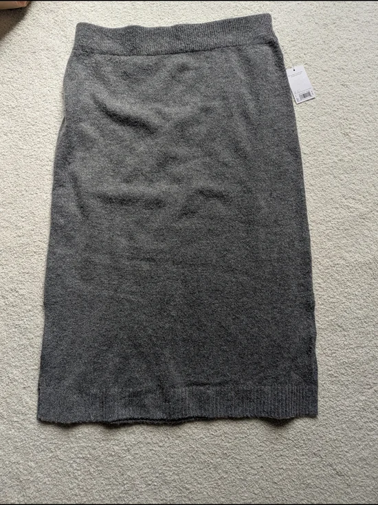 3 For $30. Sonoma Charcoal Knit Pencil Skirt - Picture 1 of 9